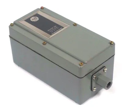NEW ALLEN BRADLEY 836-C63JX15A PRESSURE CONTROL SER. B, 4-150PSI, 836C63JX15A
