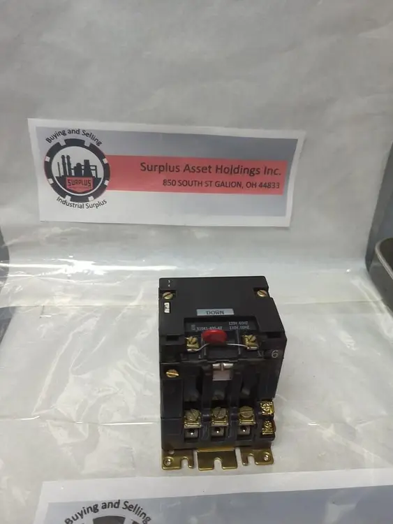 Used SQUARE D 31036-507-52-801 Motors (misc) | Surplus Asset Holdings #1205013