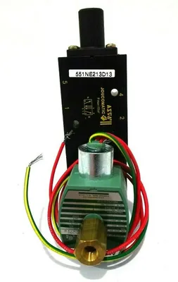 NEW ASCO 551NE213D13 SOLENOID VALVE X8329G121312