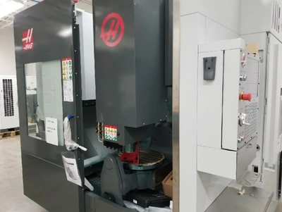 USED 2017 HAAS UMC