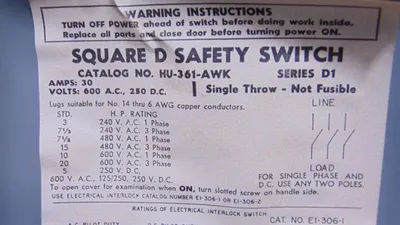 Square D HU361AWK Fusible Safety Switch 30 Amps 600Vac 250Vdc Ser. D1 Used
