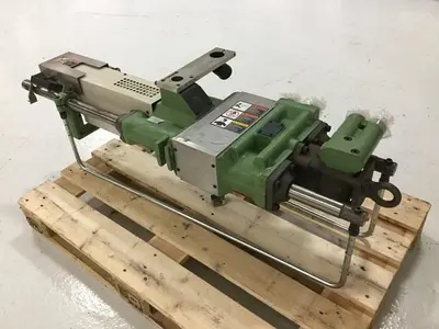 USED ARBURG 221-M-350-75U / IU