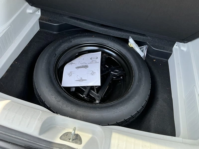 USED 2021 JEEP CHEROKEE
