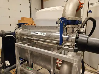 USED 2011 CORIX UV-200-2