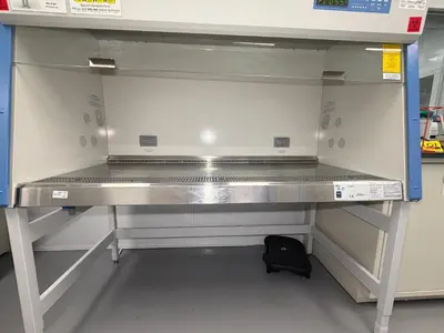 Used _UNKNOWN_ _UNKNOWN_ Biological Safety Cabinets Rhode Island US | Federal Equipment Company #1347630