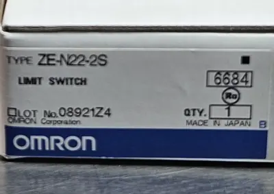 Omron ZE-N22-2S ZEN222S limit Switch Loc4A10