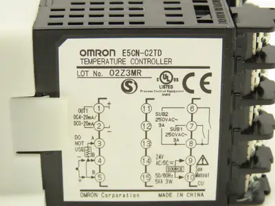 Omron E5CN-C2TD PLC Temperature Controller Module 24V Panel Mount
