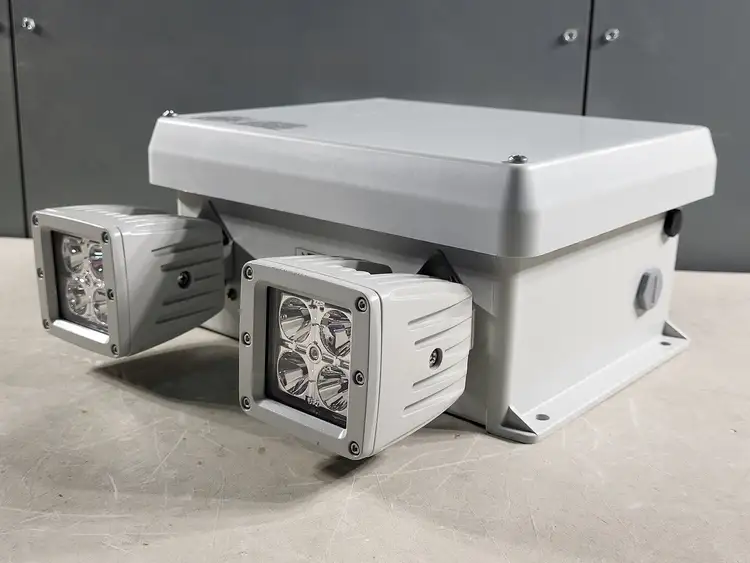 New | in-Stock THOMAS & BETTS LHZ12752L15ATCW Lighting British Columbia CA | Lenmark #249235
