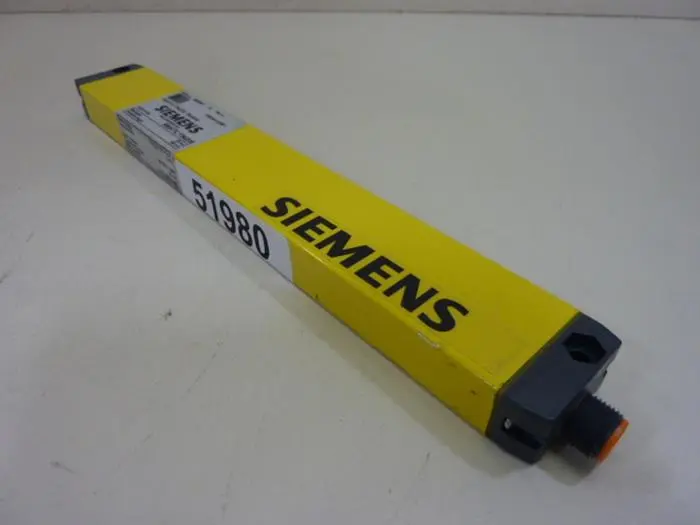 Used SIEMENS 3RG7841-3DB01 Light Curtains & Grids Michigan US | Ideal Machinery #871617