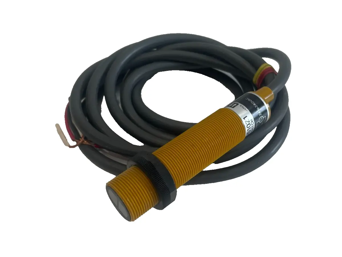 NEW OMRON E3F-DS10Z1 PHOTOELECTRIC SENSOR E3FDS10Z1