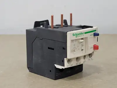 USED SCHNEIDER ELECTRIC LRD 21