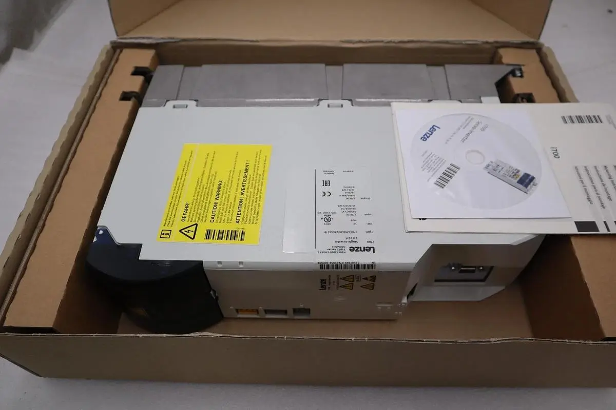 NEW LENZE E70ACMSE0324SA1ETR i700 SERIES SINGLE-INVERTER 1 X 32A STOCK 4933