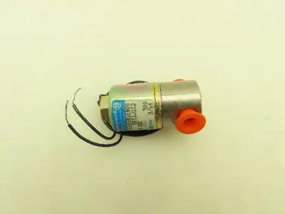 Honeywell Skinner 3121BSN1EN00 Solenoid Valve 2-Way NC 24VDC 500 PSI 1/8" NPT