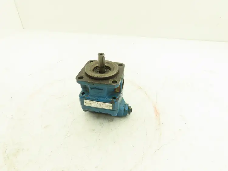 Used SPERRY VICKERS _UNKNOWN_ Hydraulic Pumps | Arrow Industrial #561132