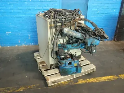 USED YASKAWA MOTOMAN MH6