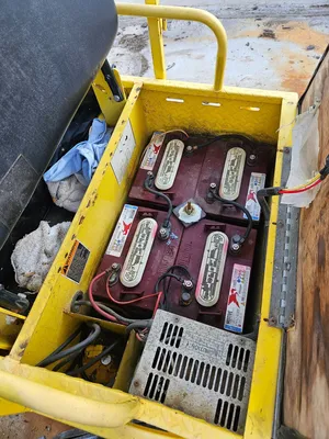 CUSHMAN MINUTE MISER Maintenance Carts | GMT (12)