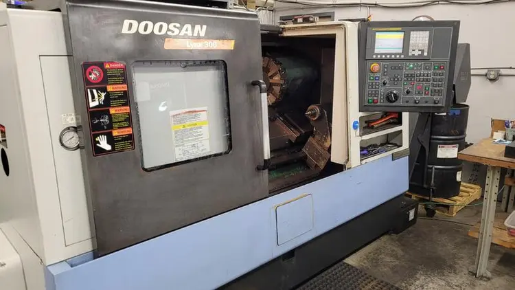 Used 2010 DOOSAN LYNX CNC Lathes | Two Spade Machinery LLC #508010