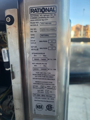 REFURBISHED Rational Gas Combi Oven MODEL SCC WE 62G Gas Combi Oven double