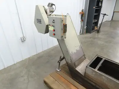 Hennig CNC Chip Conveyor 16"x 67" Infeed 31-35" Discharge 230/460V 3PH