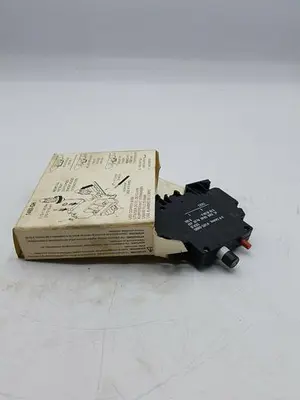 New | in-Stock ALLEN-BRADLEY SUPPLEMENTARY PROTECTOR 250V AC, 65V DC Disconnects | ND Industrial Surplus #1223201