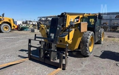 USED 2015 Caterpillar TL943D