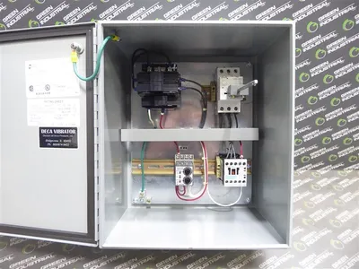 DECA Products Inc. MC-4691 Vibrator Control Box 460VAC 60Hz 3Ph 1.6A 1/3 HP Used