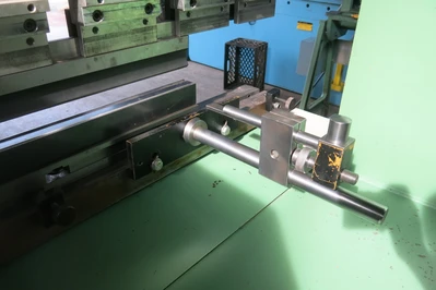 USED GUILFIL PE 15-30 HYDRAULIC PRESS BRAKE