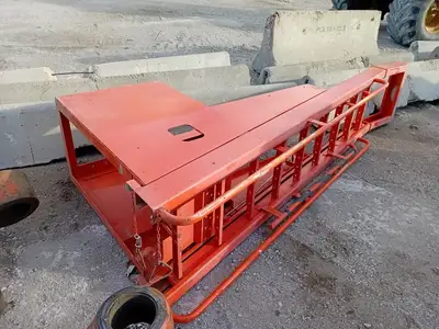 EX3600 Access Ladder