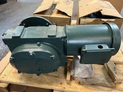 New | in-Stock RELIANCE 07916724G4 Speed Reducers | Surplus Asset Holdings #1204438