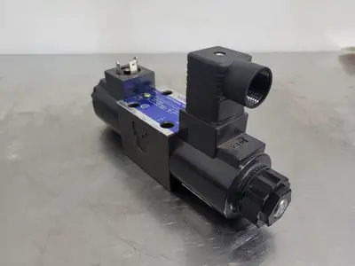 NEW YUKEN DSG-01-3C3-D12-N-60905