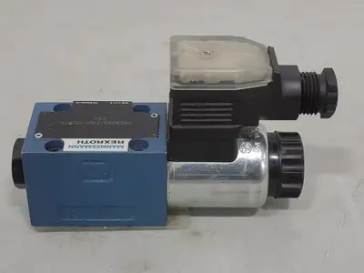NEW REXROTH 4WE6D60/EG24N9ZS5L