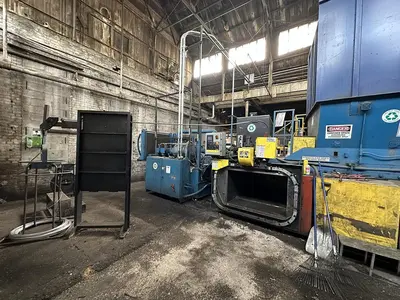 USED HARRIS GORILLA 200T-13/9 TWO-RAM BALER