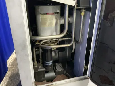 Used GARDNER DENVER EFE99A Rotary Screw & Sliding Vane Air Compressors Ohio US | HGR 24 #1404884