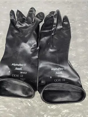 ALPHATEC 38-612 BLACK RUBBER GLOVES