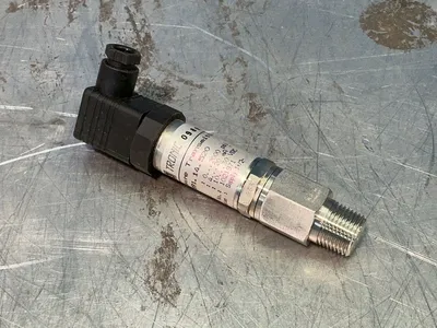 Used WIKA _UNKNOWN_ Pressure Transmitters Ohio US | HGR 24 #1263345
