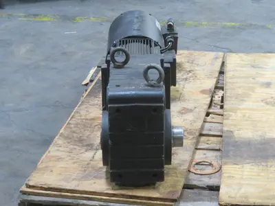 Used LENZE 19S35-RSOF3-ZOGO-KS5F42N-ROSU Motors (misc) Texas US | Aucto #1307114