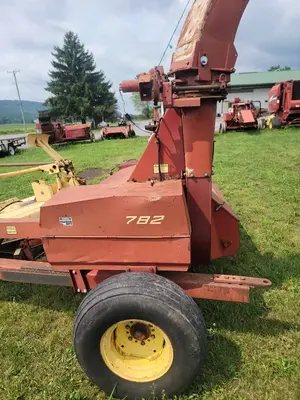 Used NEW HOLLAND 782 Forage Harvester Pennsylvania US | Trustworthy Equipment #1403600
