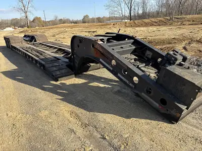 Used 2013 FONTAINE _UNKNOWN_ Lowboy Trailers Tennessee US | Moore Equipment #1517253