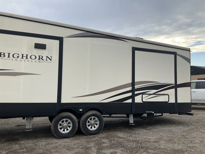 Used 2017 BIGHORN 39FL Campers, Caravans, Motorhomes Michigan US | Miedema Asset Management Group #1406910