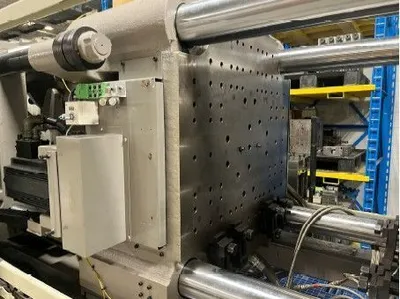 2009 TOSHIBA EC310NIIV30-8Y Injection Molding Horizontal/Vertical | Machinery Network (9)