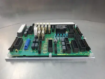 USED FANUC A16B-1110-0500/01A Main Control Board
