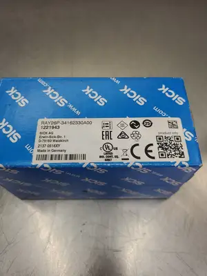 USED SICK RAY26P-34162330A00 Retroreflective Photoelectric Sensor, 1221943