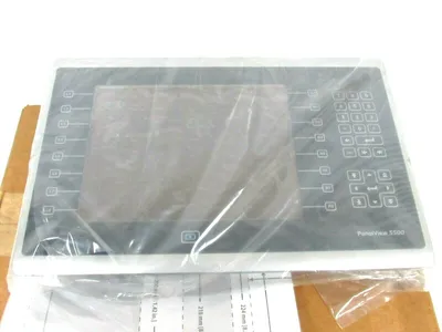 NEW ALLEN BRADLEY 2715-B10CA PANELVIEW 5500 2715B10CA
