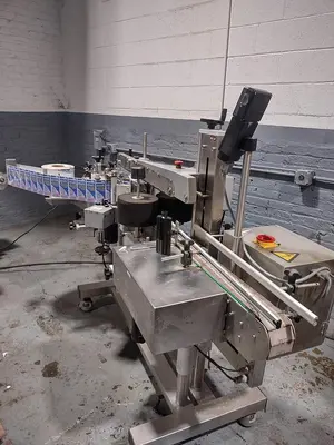 CVC 430 Labeler  Front and Back pressure sensitive labeler