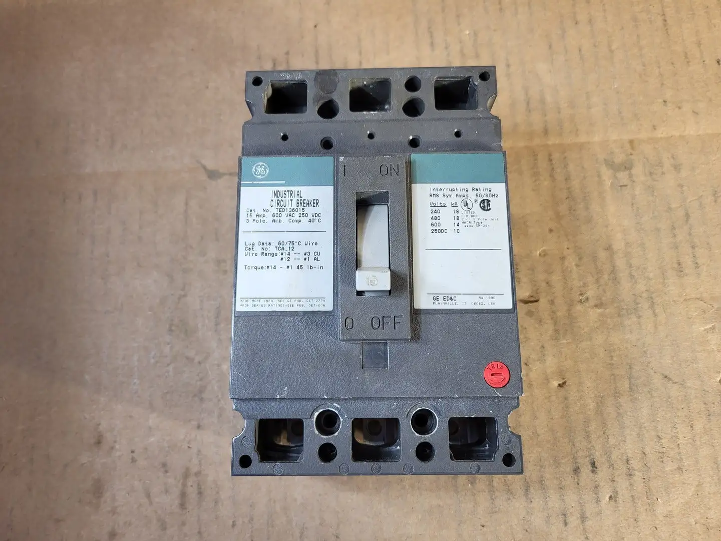 Used GENERAL ELECTRIC TED136015 Switchgears British Columbia CA | Lenmark #477722