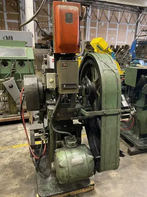 USED WATERBURY FARREL #0