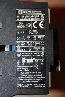 USED TELEMECANIQUE LC1D1210