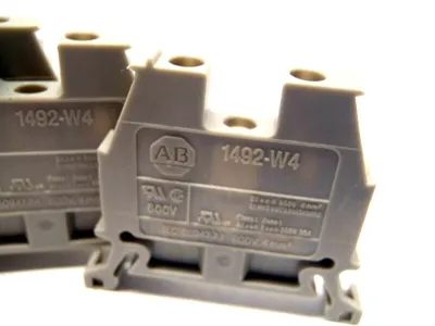 USED ALLEN-BRADLEY GRAY TERMINAL BLOCK 2 WIRE