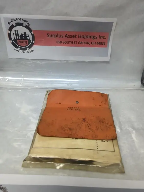 New | in-Stock RACINE 722 391 Seals & Gaskets Ohio US | Surplus Asset Holdings #1246682