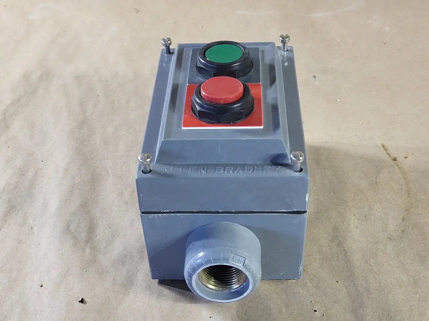 New | in-Stock ALLEN-BRADLEY 800H-2HA4RL Switchgears British Columbia CA | Lenmark #239219